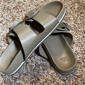 Slides Sandals